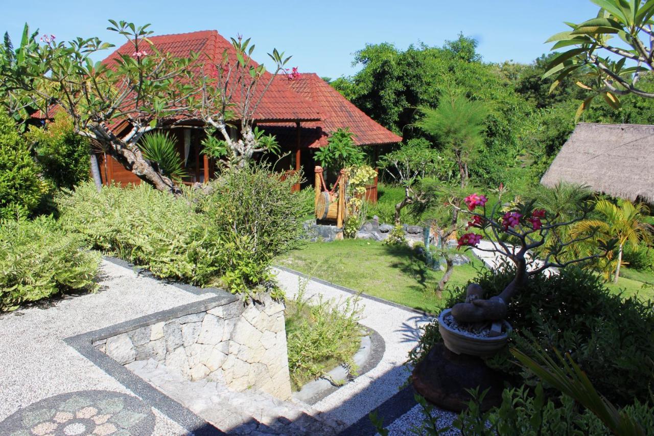Bamboo Bungalow Jungle View Batununggul Exterior foto